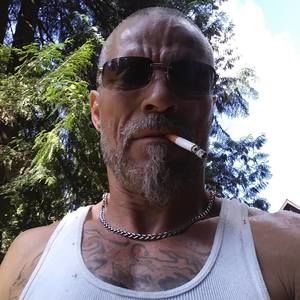 Meet your Posher, Richard